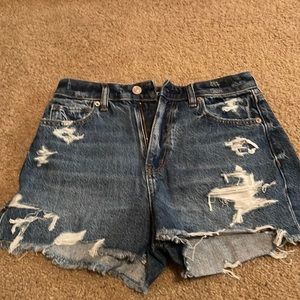 American Eagle Mom shorts
